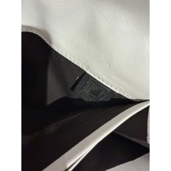 Authentic Fendi FF Logo Continental Wallet White Leather Canvas w/ Dust Bag Gold - Picture 11 of 13